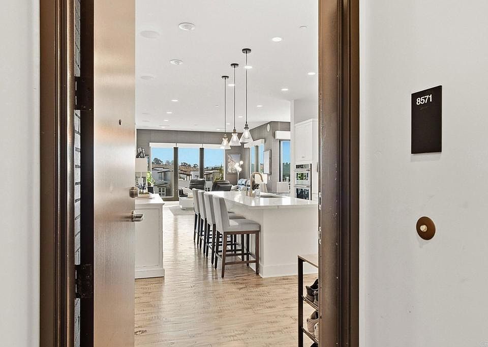 8571 Aspect Dr, San Diego, CA 92108 | MLS #PTP2602502 | Zillow