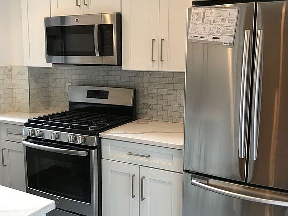 4th image of 350 W 55th St APT 5f