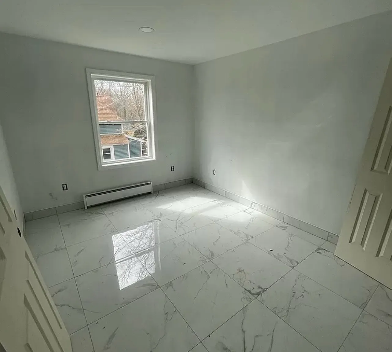 2 bed, 1.5 bath, 1080 sqft, $2,000 — Photo 4