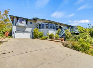 3375 Sudbury Rd, Cameron Park, CA 95682