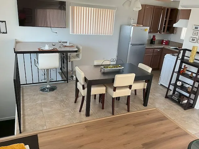 445 Parkway St #B — Photo 4