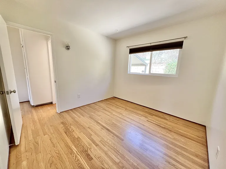 604 W Pennsylvania Ave — Photo 20