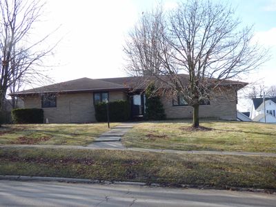 314 S Main St, Elizabeth, IL, 61028