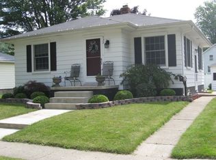 532 N 5th St, Saint Clair, MI