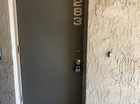 5283 Vineland Rd, Orlando, FL 32811