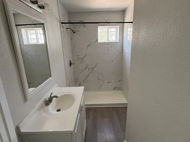 6006 S 5th Ave — Photo 7