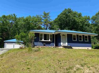38 Old Derry Rd, Londonderry, NH 03053