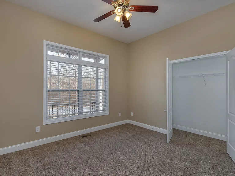 8675 Copperridge Dr — Photo 23