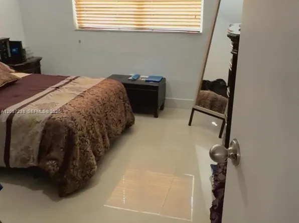 1225 W 35th St APT 2A, Hialeah, FL 33012