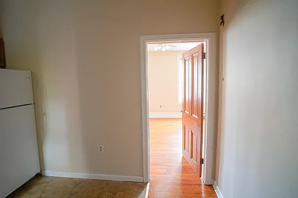 848-n-22nd-st-2f-6