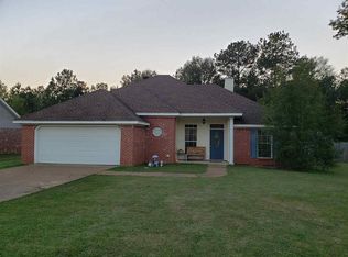 1047 Spanish Oak Dr, Pearl, MS