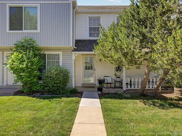 8952 W Dartmouth Place, Lakewood, CO 80227