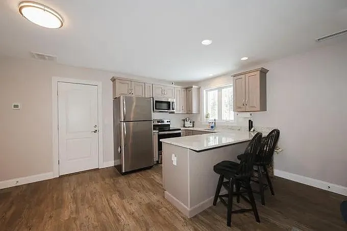 103 Pulpit Rd #2 — Photo 4