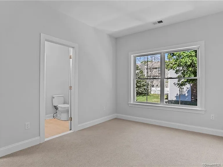 348 Halley Ave #348 — Photo 21
