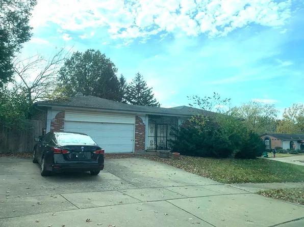 5216 Tow Path Trl, Florissant, MO 63033
