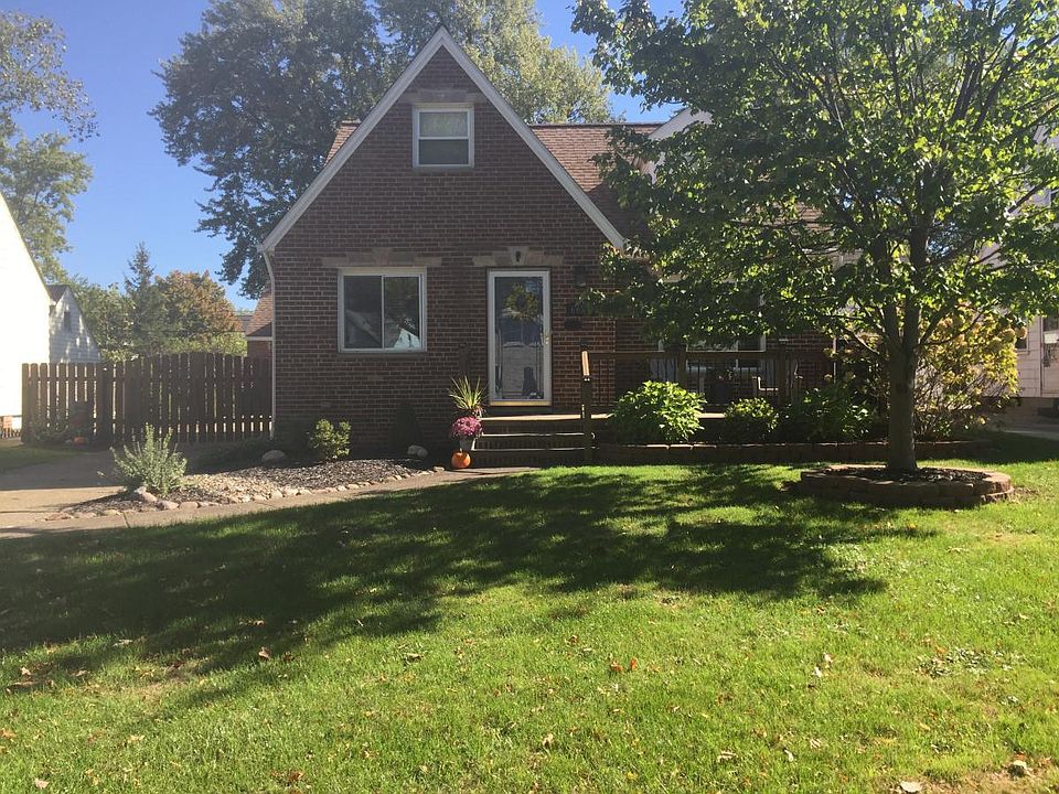 1st image of 6685 Greenleaf Ave