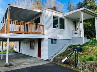 3210 11th St, Bremerton, WA 98312