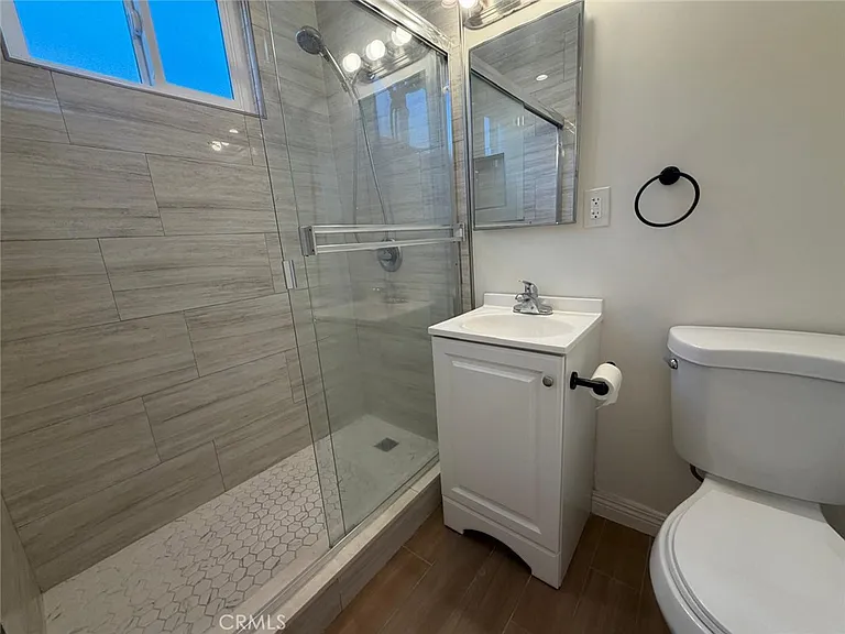 920 W Olive Ave #B — Photo 12