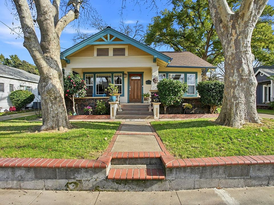 1st image of 135 Nevada Ave