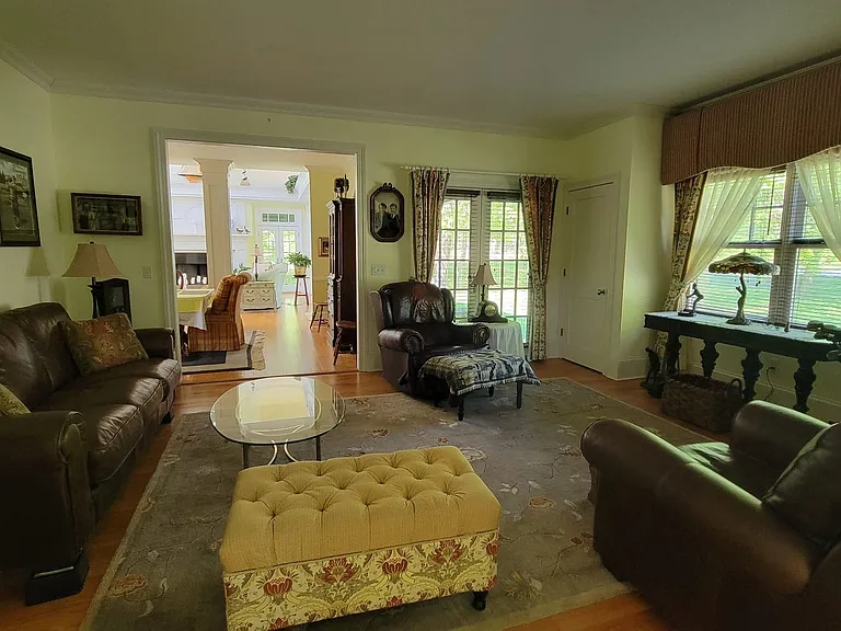 2 Rocky Point Rd — Photo 9