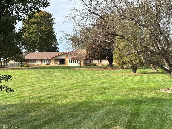 (undisclosed Address), Conneaut, OH 44030