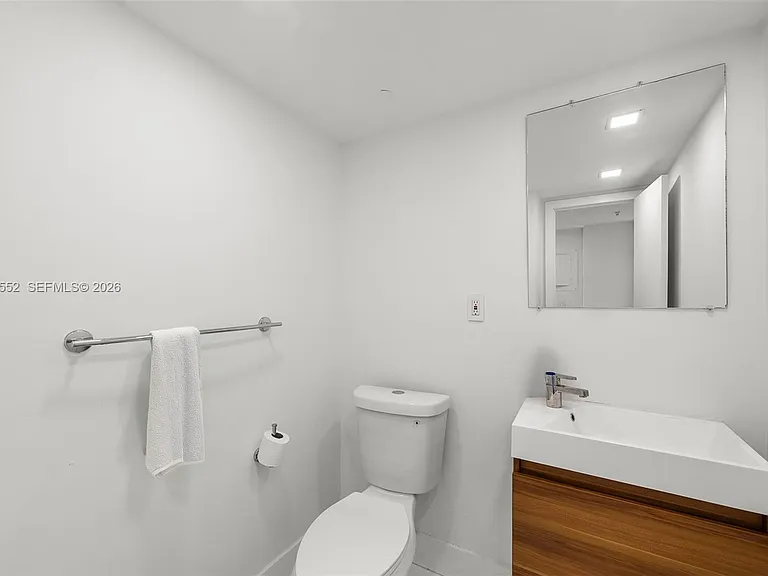 19390 Collins Ave #1519 — Photo 13
