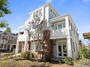 160 Calderon Ave, Mountain View, CA 94041