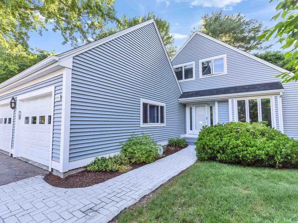 555 Straw Hill Road, Manchester, NH 03104