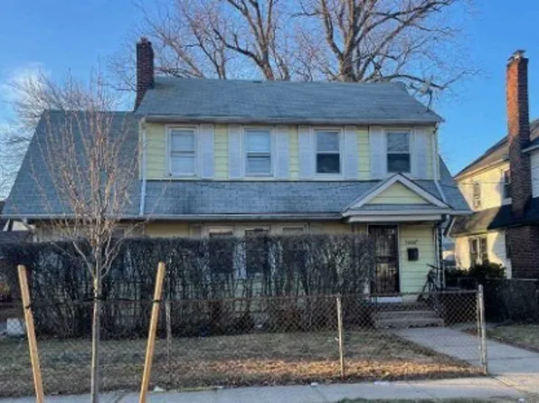 19007 Lewiston Ave, Saint Albans, NY 11412