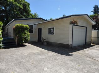 2402 Willows Rd, Seaview, WA 98644