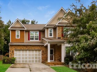 111 Rougemont Ln, Mooresville, NC 28115
