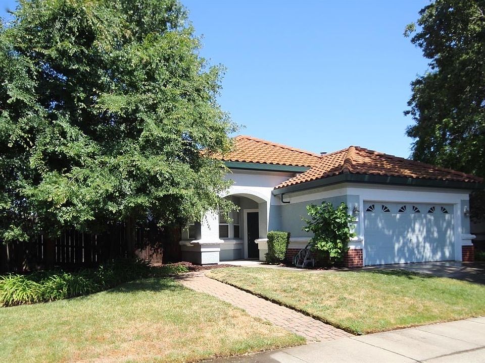 1st image of 801 Reilly Ct