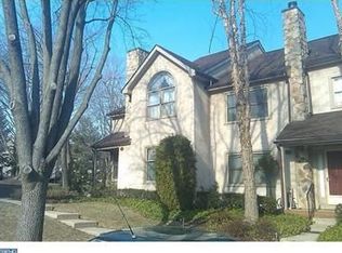 43 Woodstream Dr, Chesterbrook, PA 19087
