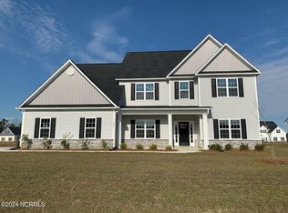 604 Salty Marsh Ln, Jacksonville, NC 28546