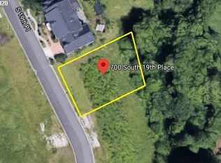 700 S 19th Pl, Ridgefield, WA 98642