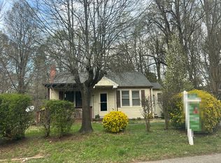 1116 W Davidson Ave, Gastonia, NC 28052