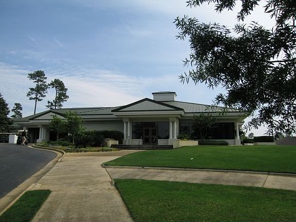 Clubhouse at Rock Creek