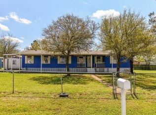 900 Tanglewood Dr, Alvarado, TX 76009