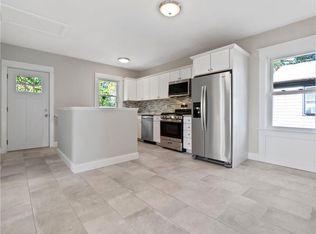 30 West St, East Providence, RI 02914