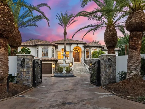 1384 HARBOR DRIVE, SARASOTA, FL 34239