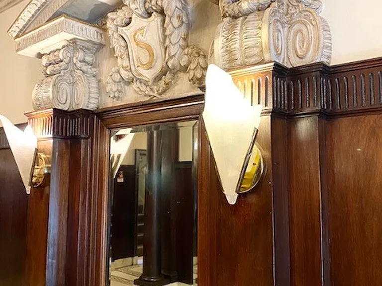 Serene Court — Photo 3