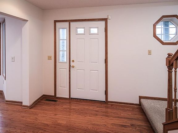 Entry Way. Hardwood Floors in excellent condition.