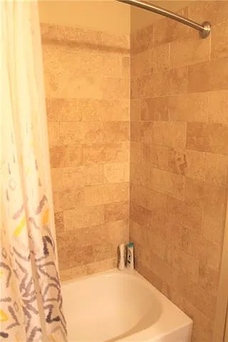 301 Seattle St #6 — Photo 8