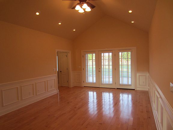 Vaulted Great Room