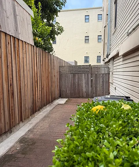 2840 Greenwich St — Photo 29