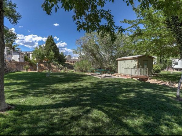 54 Cottonwood Ln, Hurricane, UT 84737