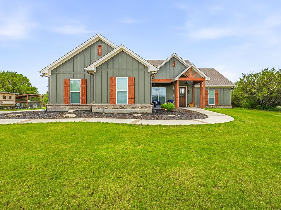 1st image of 3265 Beacon Lake Dr