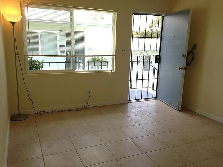7614 Pacific Ave #C — Photo 4