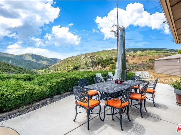 18087 Newview Dr, Lake Hughes, CA 93532