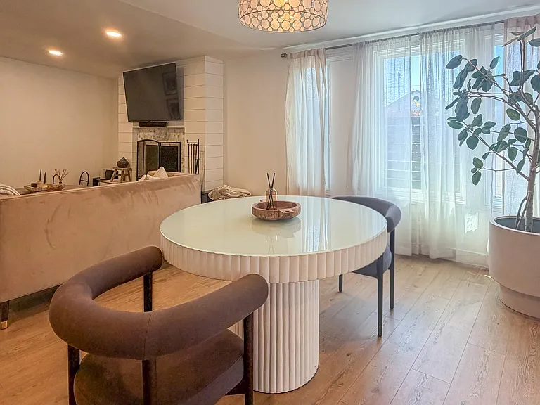 4822 Chateau Dr — Photo 6